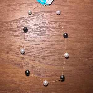 NWT EFFY 14K Yellow Gold 9–10mm Black & White Freshwater Pearl Necklace